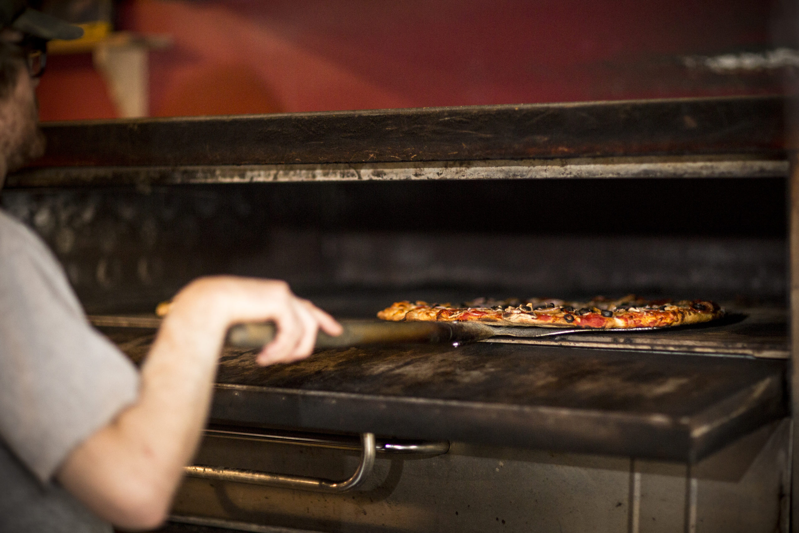 Why Stone Deck Oven-Fired Pizza is Better