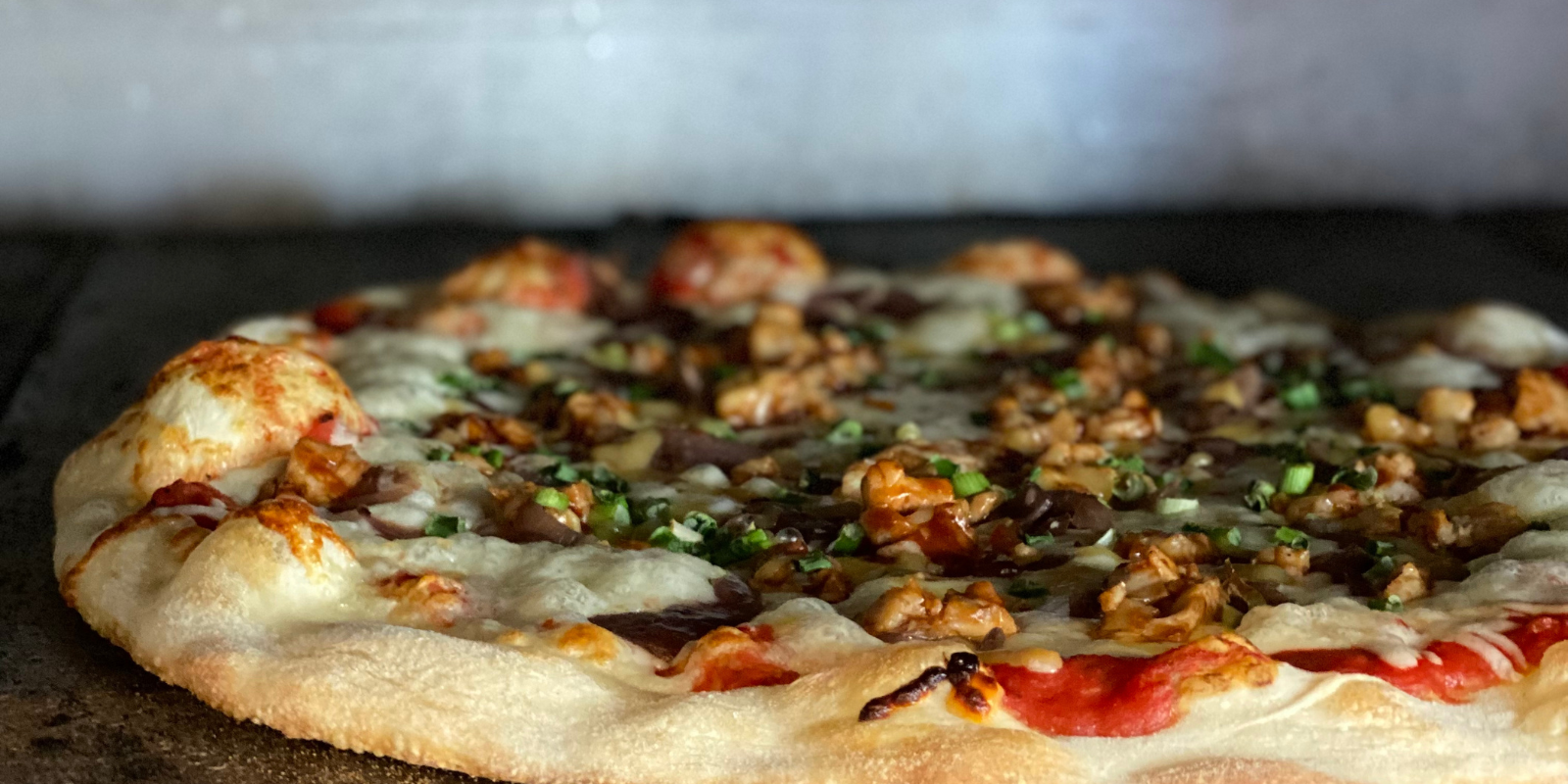 Savoring the New York Flavor in Idaho: A Culinary Journey with Wiseguy’s Authentic Pizzas
