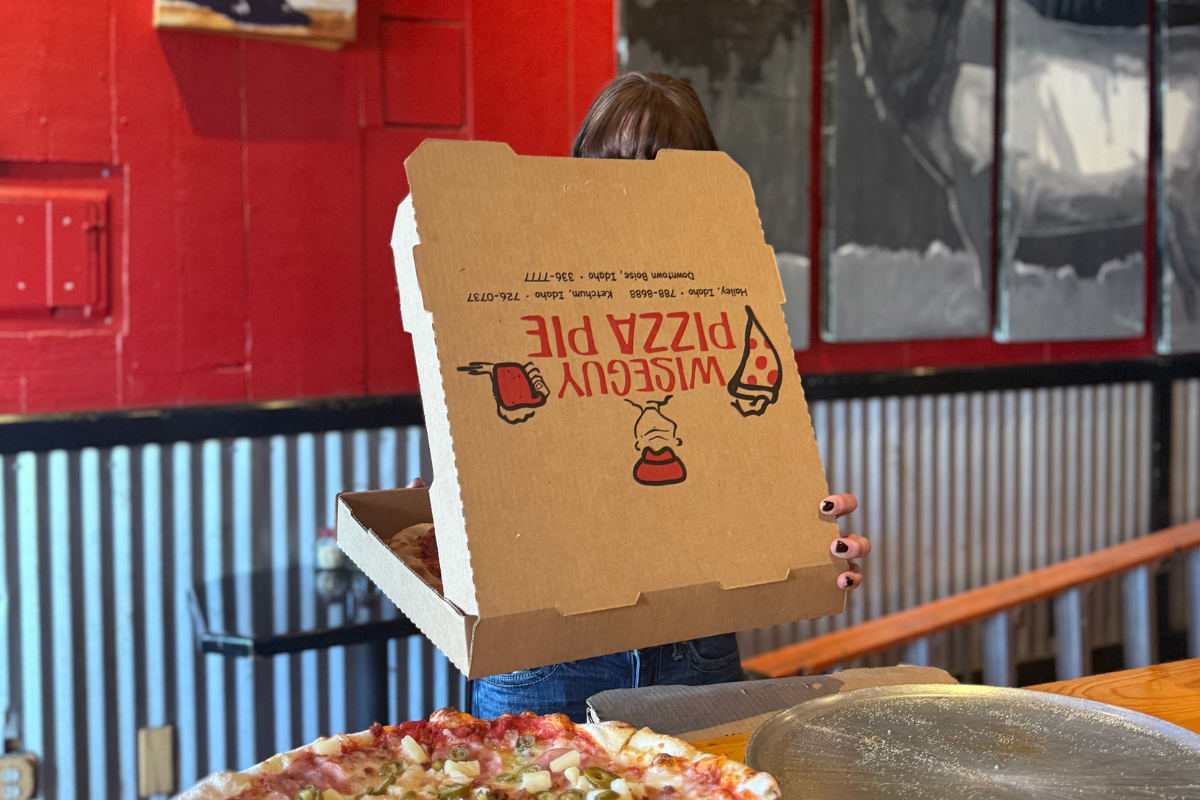 Late-Night Cravings? Wiseguy Pizza Pie Has You Covered