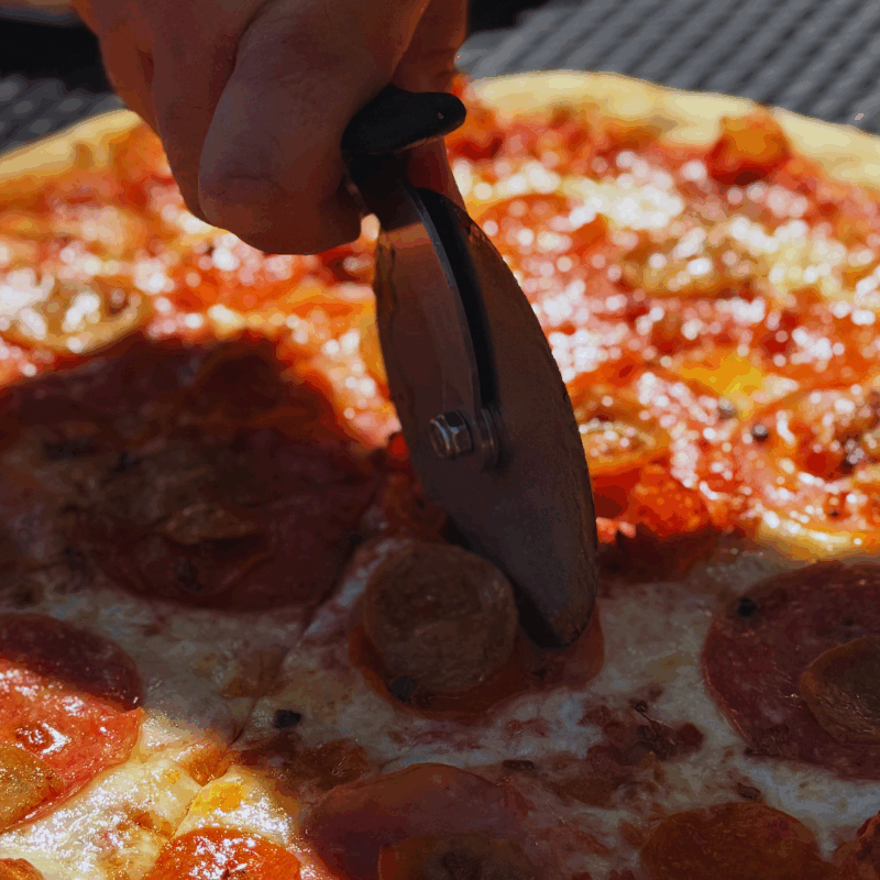 Boise patio dining|Wiseguy Pizza Pie|outdoor pizza Boise|NYC style pizza Idaho|local draft beer Boise|best pizza patios Boise|stone deck oven pizza|summer pizza spots