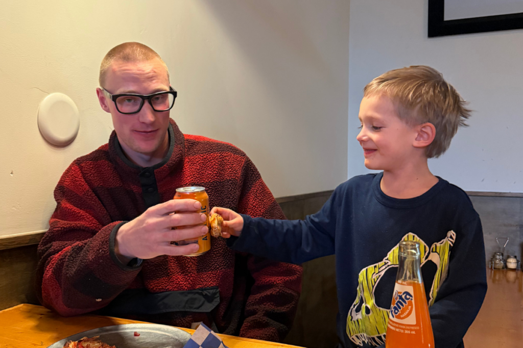 Boise pizza dinner | shareable pizza Boise | Wiseguy Pizza Pie Boise | NY style pizza Boise | best pizza Boise | group dinner Boise | fresh pizza Boise | pizza and beer Boise