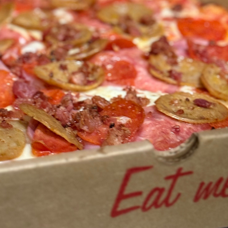 fresh pizza Boise | hand-tossed pizza | stone deck oven pizza | Wiseguy Pizza Pie | melty cheese pizza | pizza delivery Idaho | fresh out of the oven pizza | pizza night Boise