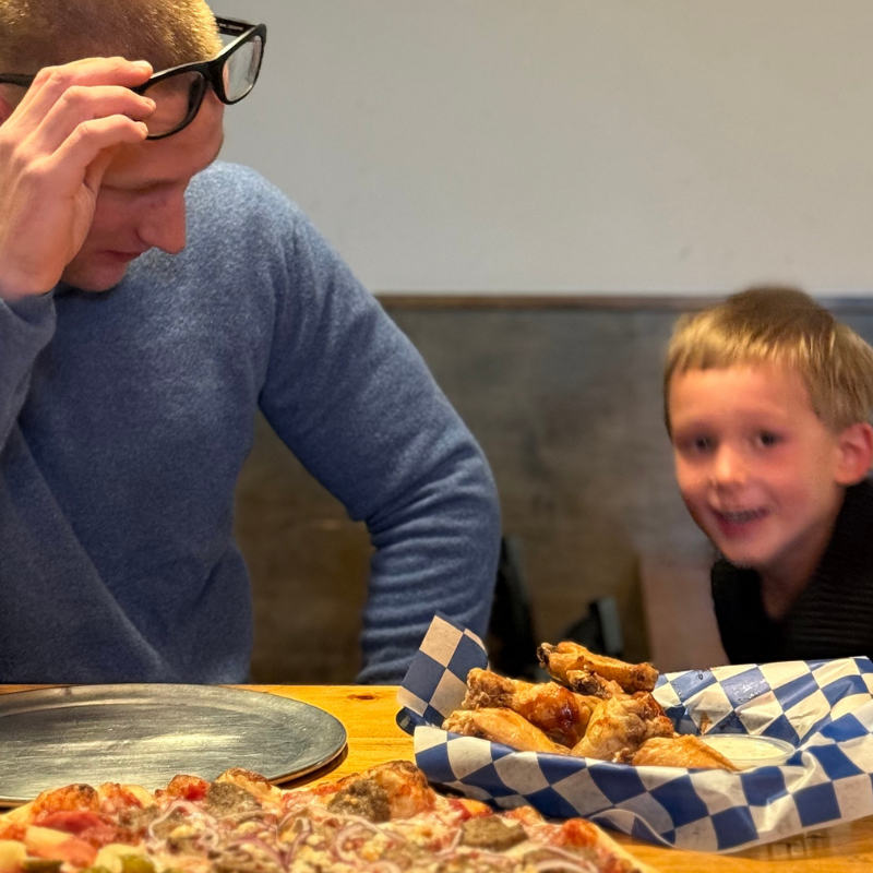 pizza Boise lunch | fresh pizza Boise | quick pizza lunch Boise | New York style pizza Boise | Wiseguy Pizza Pie Boise | pizza slices Boise | best lunch pizza Boise