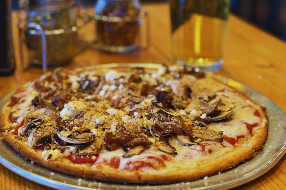 gluten free pizza boise | Wiseguy Pizza Pie | cauliflower crust | downtown Boise pizza | gluten friendly | gluten free crust Boise | order online