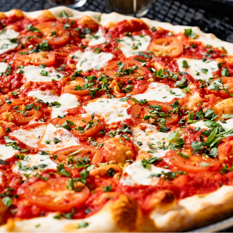 boise pizza patio dining | outdoor pizza boise | wiseguy pizza pie | boise pizza restaurant | patio dining boise idaho | best pizza boise | ny style pizza boise | pizza beer patio