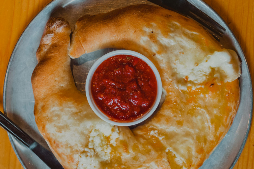 Wiseguy Pizza Pie | calzone Boise | Caesar salad Boise | calzone Hailey | calzone Ketchum | pizza restaurant Idaho | lunch Boise | fresh salads | Italian food